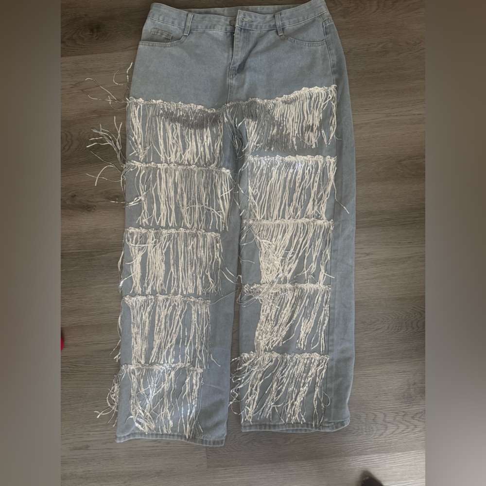 Stylish Gray Fringe Women Jeans